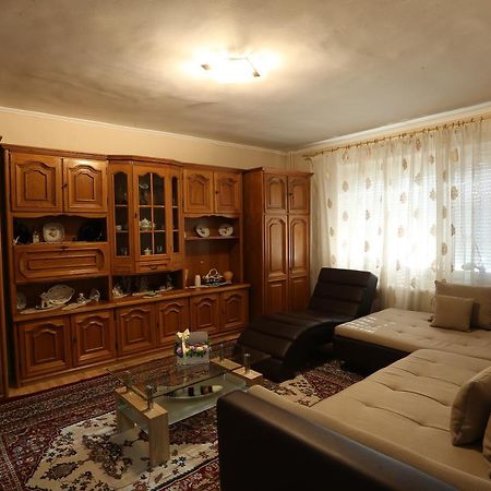Apartament Dragos Voda Gran Varadino Esterno foto