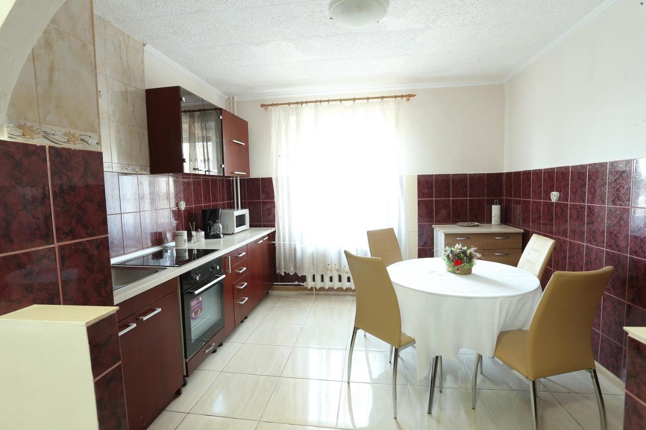 Apartament Dragos Voda Gran Varadino Esterno foto